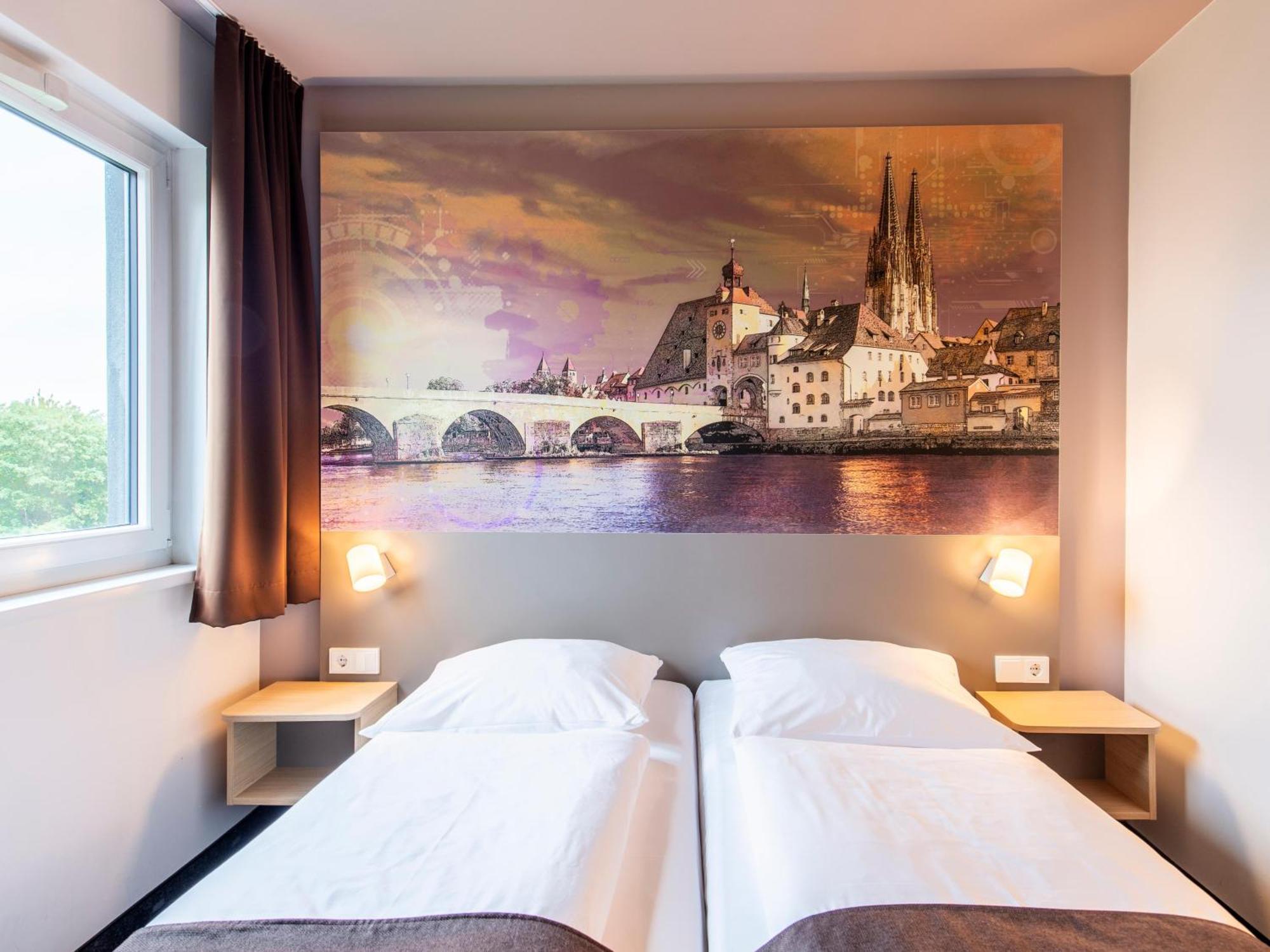 B&B Hotel Regensburg-City Exterior photo